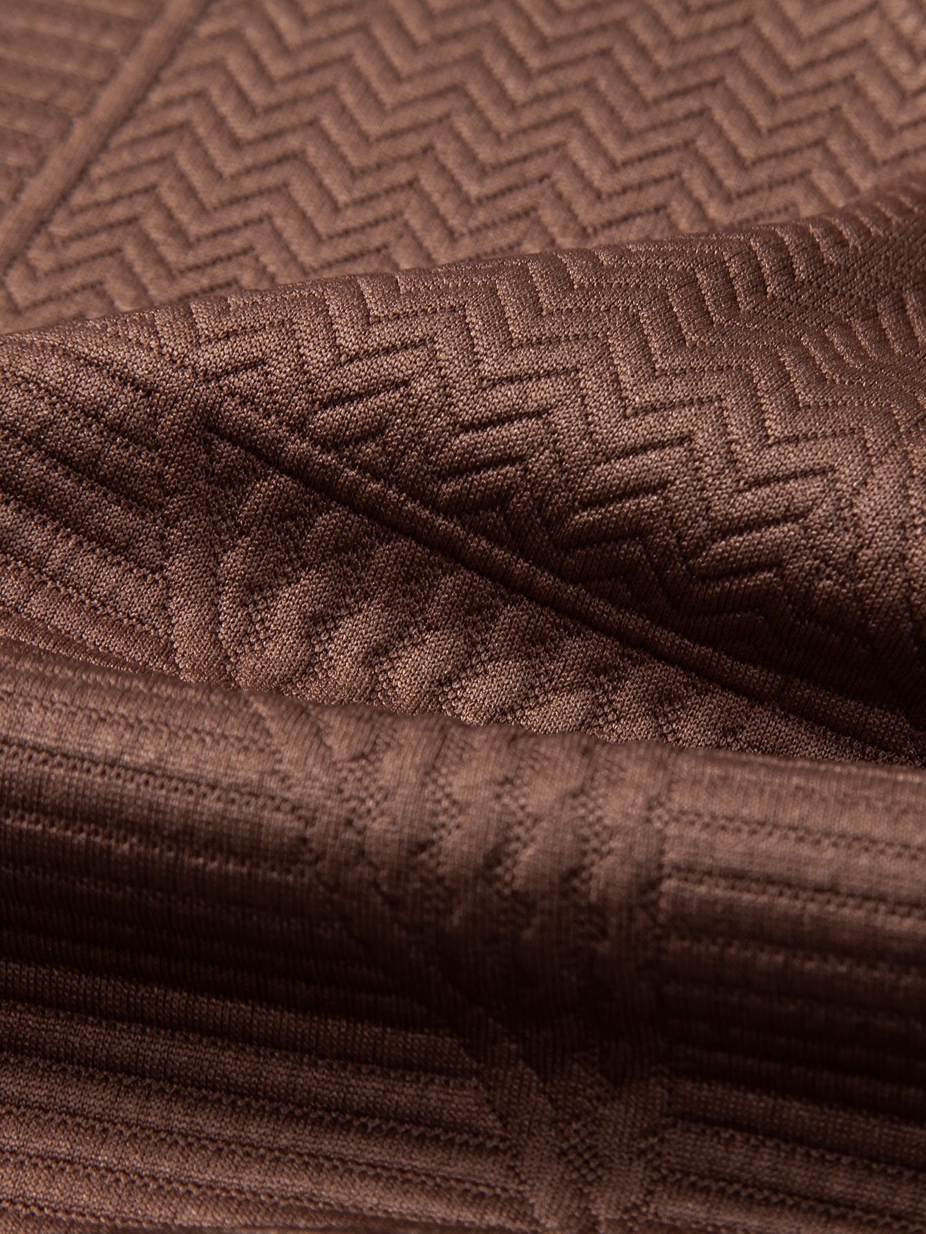 Long Sleeve Geometric Jacquard Arc Hem T-Shirt