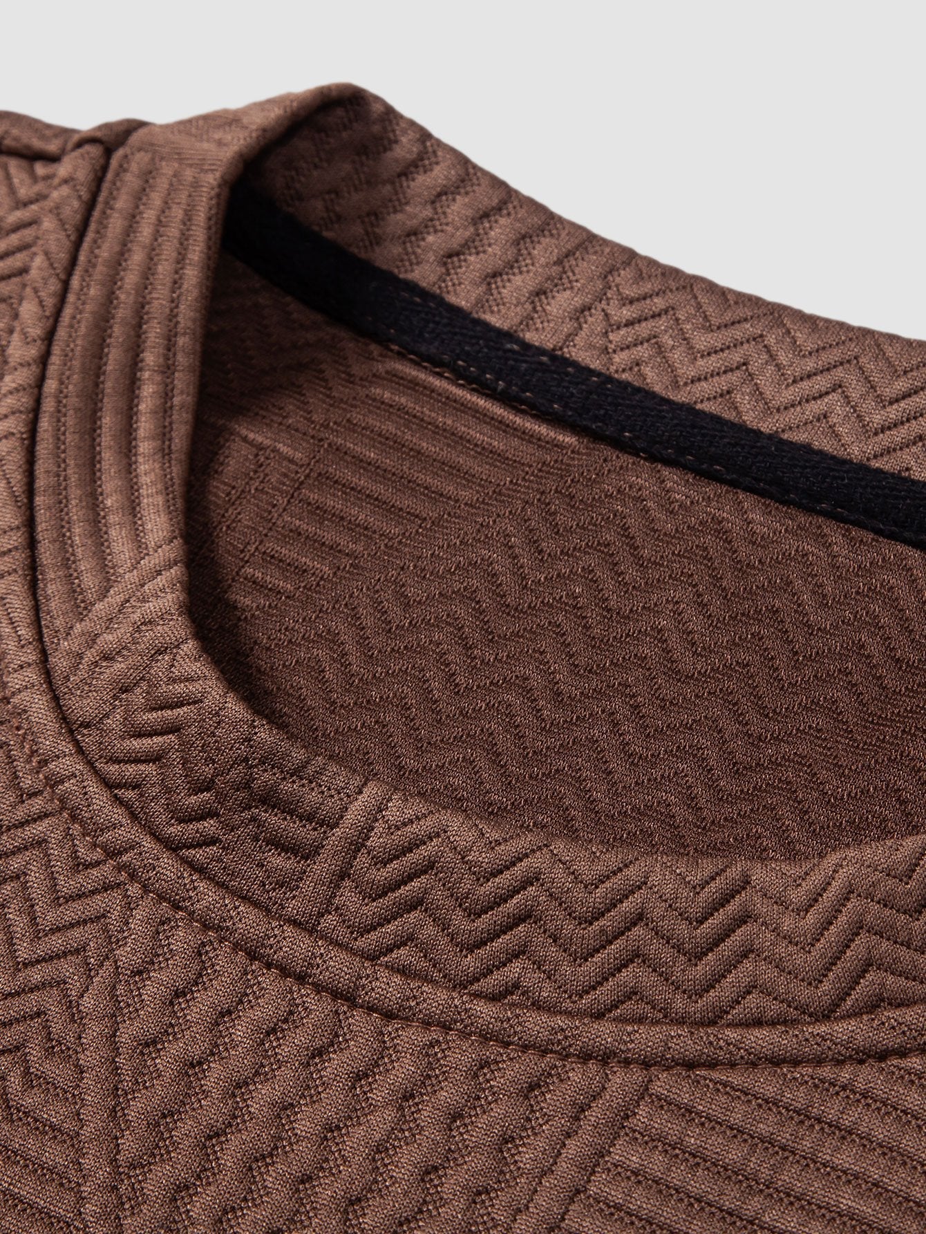 Long Sleeve Geometric Jacquard Arc Hem T-Shirt